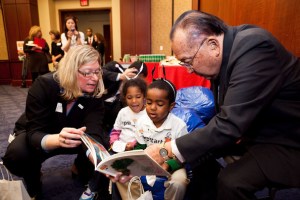 Sen. Dan Inouye reads with children