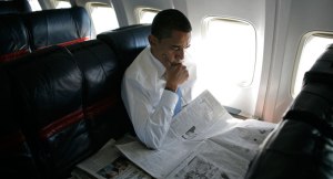 120419_obama_newspapers_ap_605