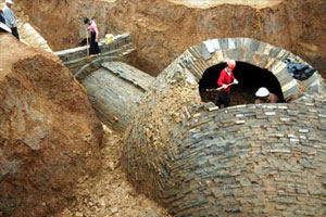 M_Id_352404_old_tomb