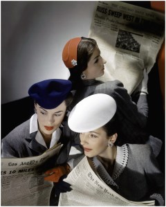 horst-p-horst-models-wearing-hats-and-reading-newspapers-1943-ca-xl