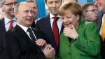 Merkel Putin giggle