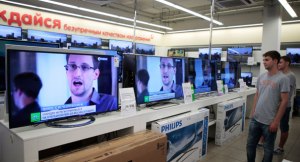 snowden_screens_russia_rtr_328