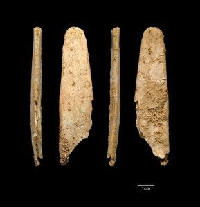 Neanderthal bone tools