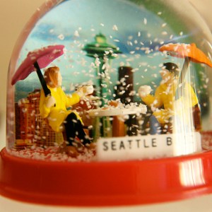 Collectors_snowglobe_3