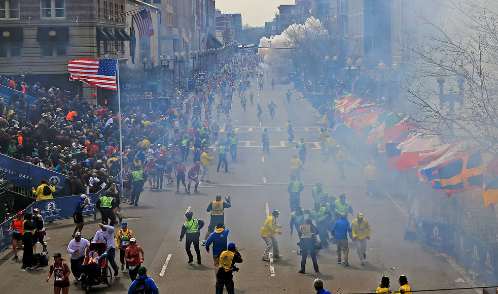 boston_marathon_explosion_20