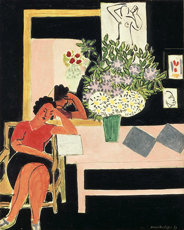 womanreadingblackbackground1939