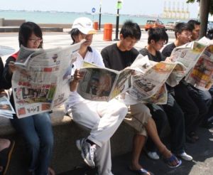 Why-do-people-read-newspapers