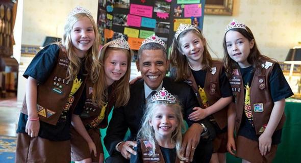 141224_obama_tiara_wh_1160_956x519