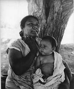 73b94127d7f84777a04ab56c35df0c23