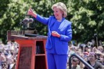 Hillary Clinton makes official campaign launch speech in New&nbsp;York