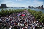 hillary-clinton-h-stage-roosevelt-island
