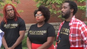 Julius Jones is the man on the right.