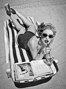 Reading on the beach1
