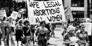 cropped-roe-v-wade-7e9424e4af6cdbbde65852359433c9a6cecede4f
