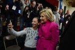 hillary-girls2
