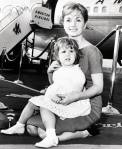 debbie-reynolds-carrie-fisher-1959-cae313f0-35b9-4d36-8a8a-8a1c0a966b01