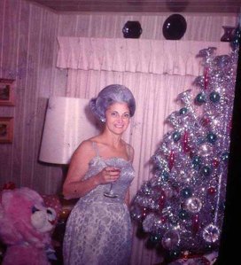 middle-aged-women-posing-next-to-christmas-trees-from-the-1950s-60s-8