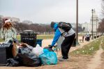 trash piles up in dc as the trump shutdown&nbsp;continues.