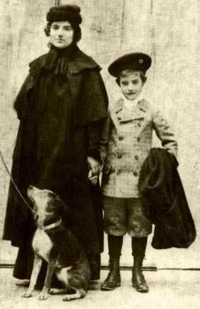 Artist Suzanne Valadon and her son Maurice Utrillo