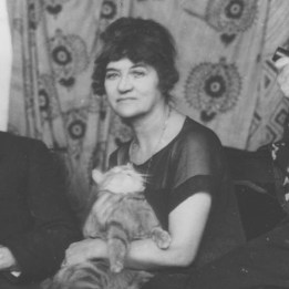 Suzanne Valadon with her cat