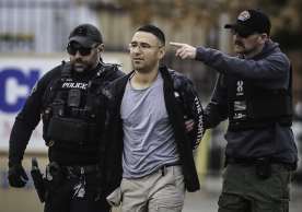 thumbnail_solomon-pena-arrest