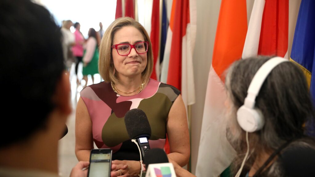 kyrsten-sinema-asu-tbird-gs-1024x576